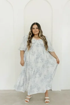 Discount Worth Collective Harlow Maxi Dress in Light Blue Floral - Bump Friendly and Size Inclus