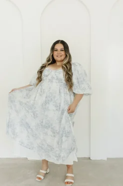 Discount Worth Collective Harlow Maxi Dress in Light Blue Floral - Bump Friendly and Size Inclus