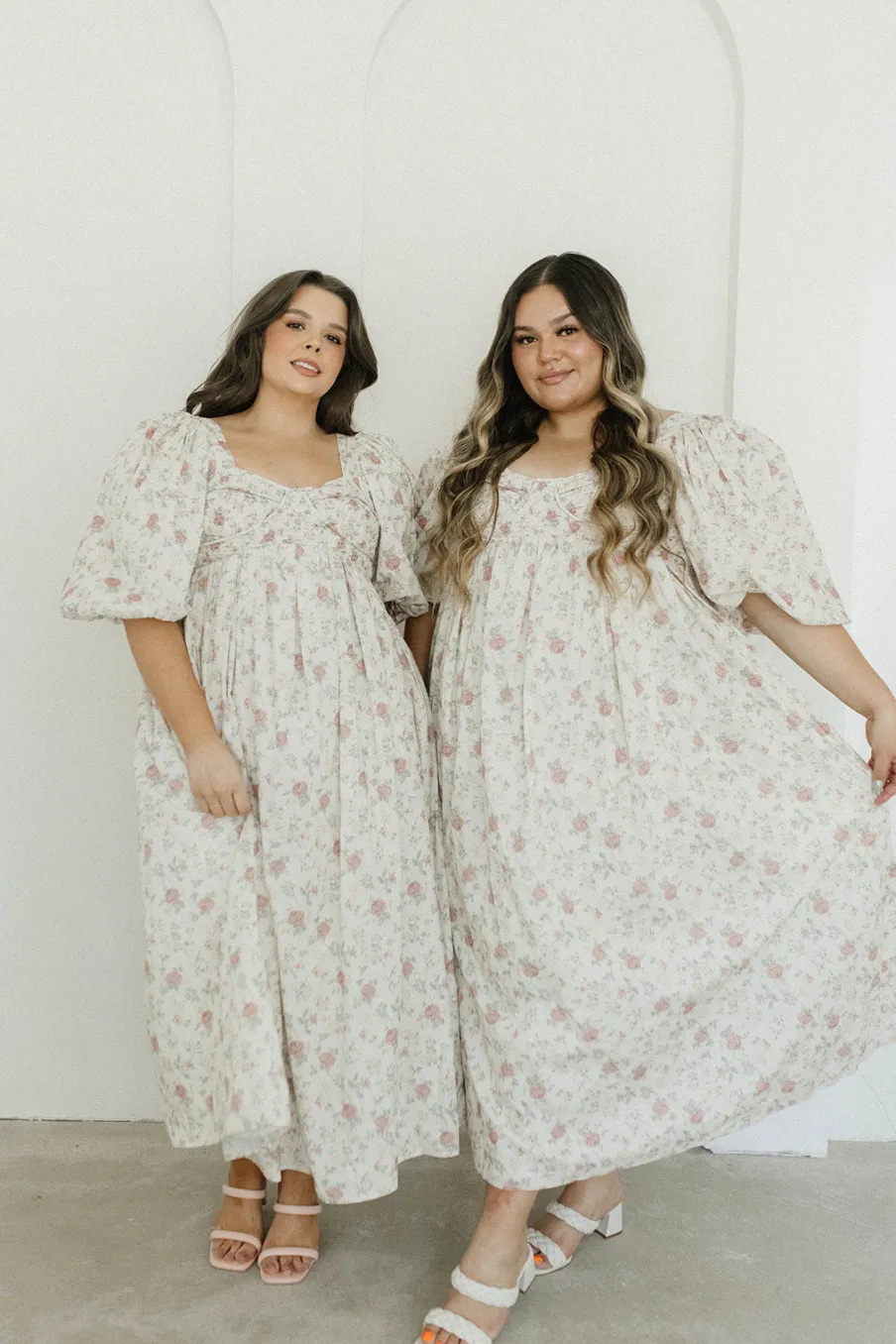 Online Worth Collective Harlow Maxi Dress in Off-White Floral - Bump Friendly & Inclusive Sizi