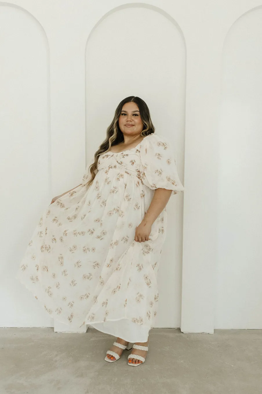 New Worth Collective Harlow Maxi Dress in Taupe Floral - Bump Friendly & Inclusive Sizing (