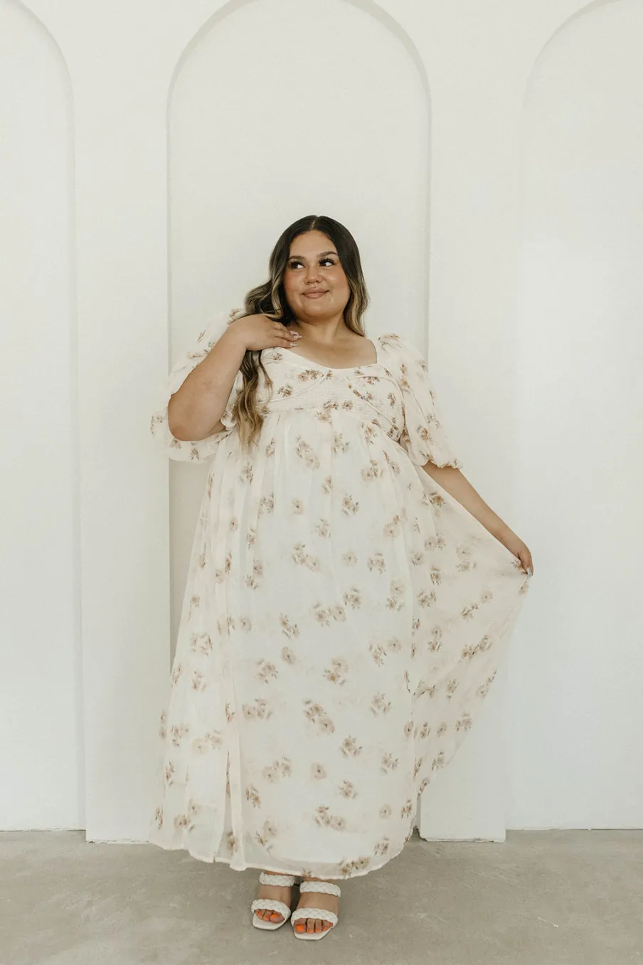 New Worth Collective Harlow Maxi Dress in Taupe Floral - Bump Friendly & Inclusive Sizing (