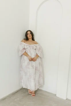 Fashion Worth Collective Harlow Midi Dress in Light Pink Floral - Bump Friendly & Inclusive Siz