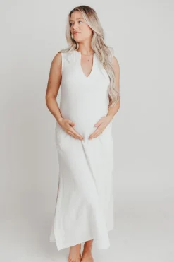 Fashion Worth Collective How Sweet It Is Sleeveless Linen-Blend Maxi in Ivory - Bump Friendly