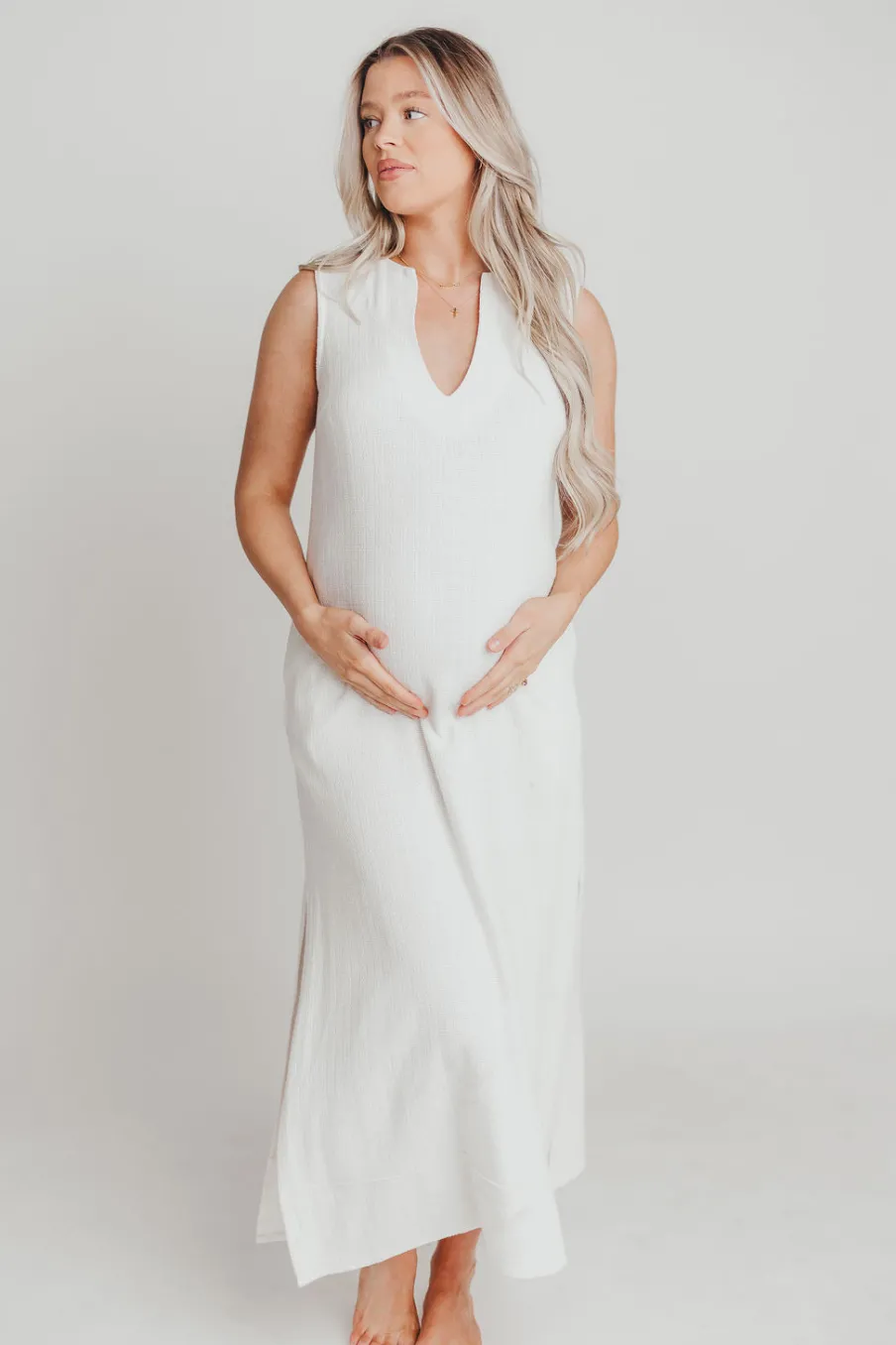 Fashion Worth Collective How Sweet It Is Sleeveless Linen-Blend Maxi in Ivory - Bump Friendly