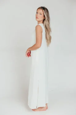 Fashion Worth Collective How Sweet It Is Sleeveless Linen-Blend Maxi in Ivory - Bump Friendly
