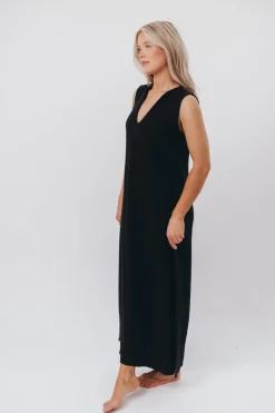 New Worth Collective How Sweet It Is Sleeveless Linen-Blend Maxi in Black - Bump Friendly