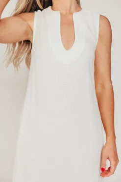 Fashion Worth Collective How Sweet It Is Sleeveless Linen-Blend Maxi in Ivory - Bump Friendly