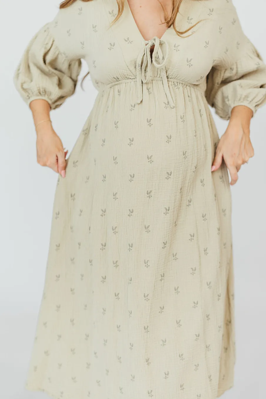 Fashion Worth Collective Hunter 100% Cotton Gauze Midi Dress in Thyme/Sage Foliage - Bump Frien
