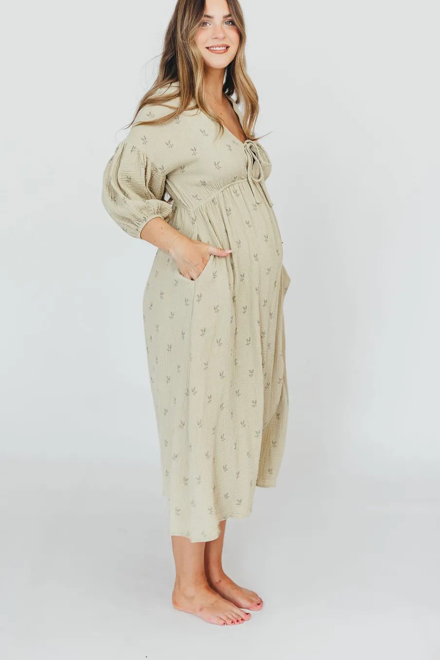Fashion Worth Collective Hunter 100% Cotton Gauze Midi Dress in Thyme/Sage Foliage - Bump Frien