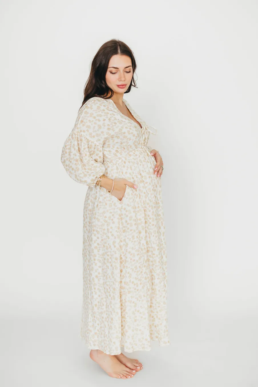 Sale Worth Collective Hunter 100% Cotton Gauze Midi Dress in Natural/Fawn Floral - Bump Frie