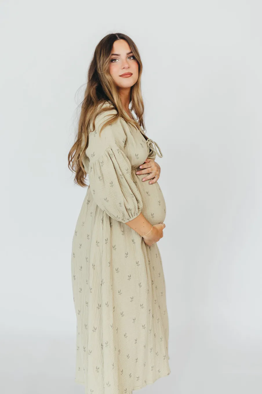 Fashion Worth Collective Hunter 100% Cotton Gauze Midi Dress in Thyme/Sage Foliage - Bump Frien