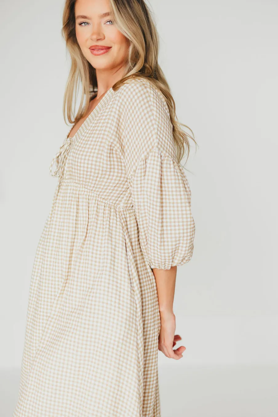 Hot Worth Collective Hunter Printed Gauze Midi Dress in Natural Plaid - Bump Friendly