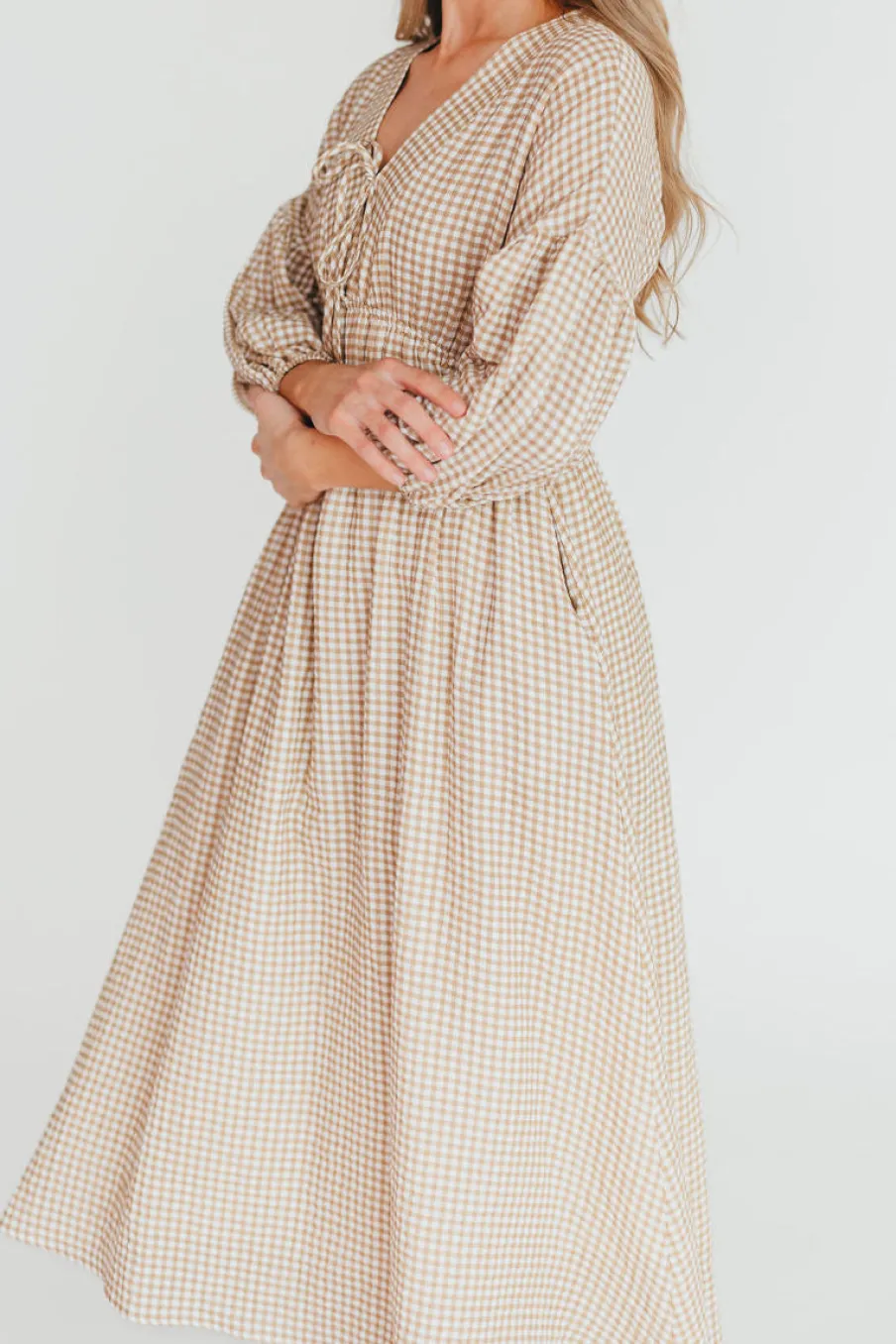 Hot Worth Collective Hunter Printed Gauze Midi Dress in Natural Plaid - Bump Friendly