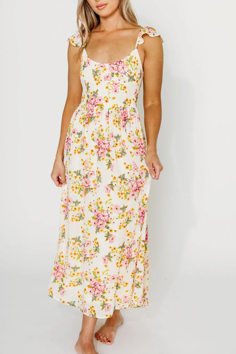 Clearance Worth Collective Jada Floral Flutter Sleeve Open Back Midi Dress in Natural/Dusty Pink