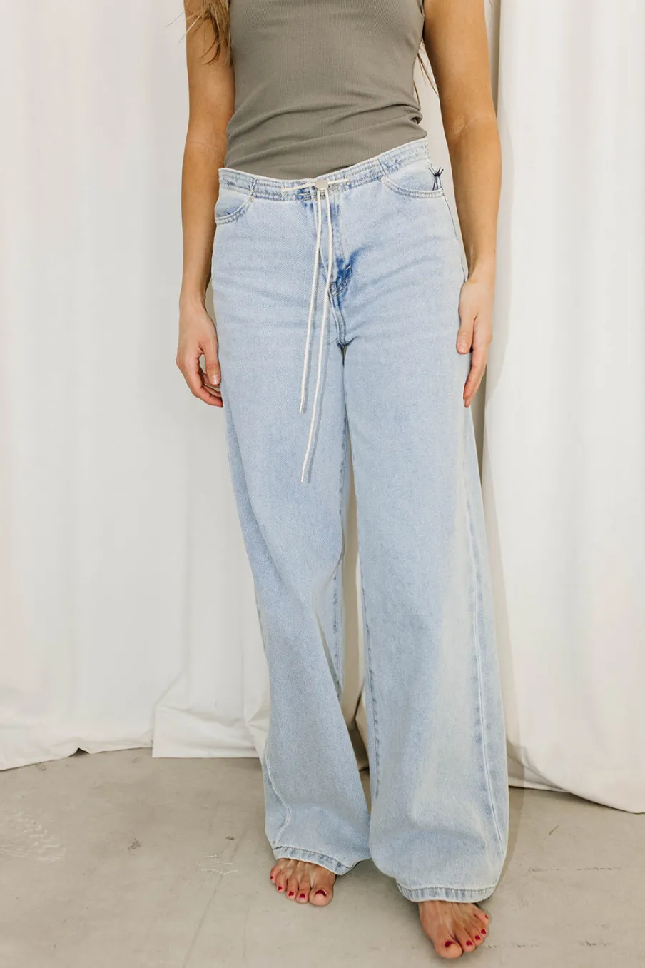 Discount Worth Collective Jade Drawstring Wide Leg Jean in Cast Off