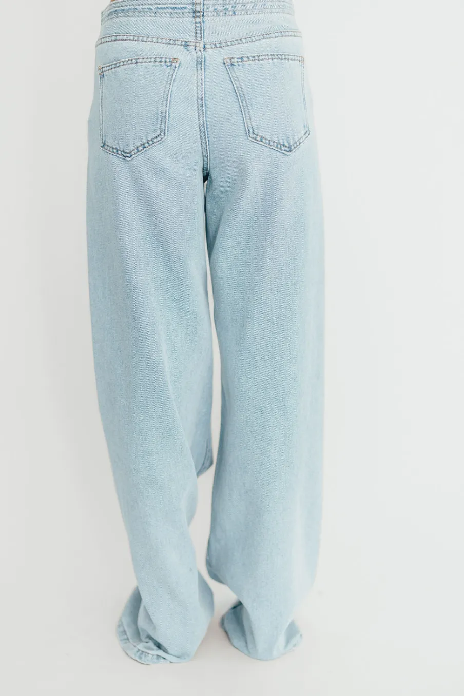 Discount Worth Collective Jade Drawstring Wide Leg Jean in Cast Off