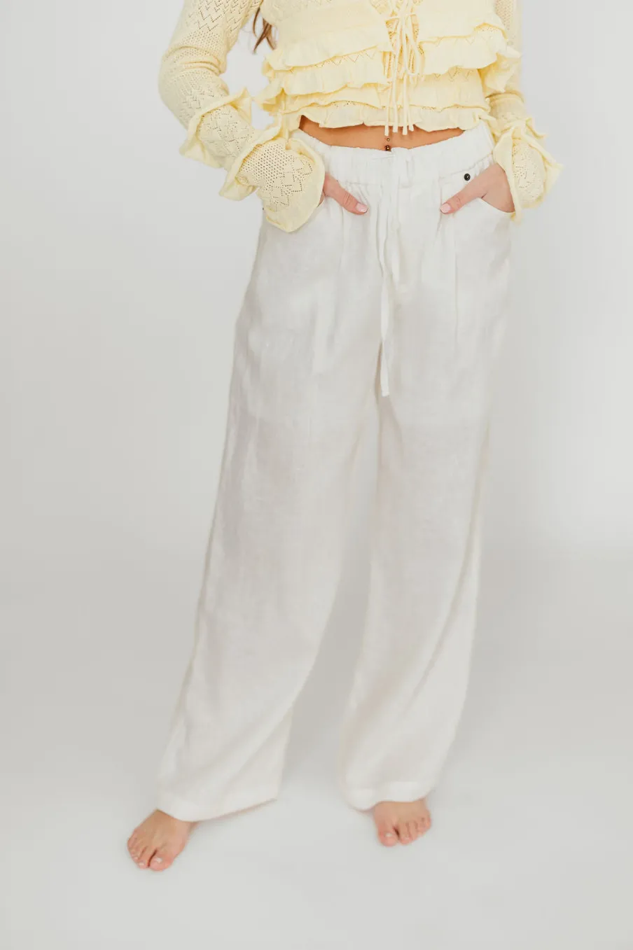 Best Worth Collective Jeanette 100% Linen Pants in White