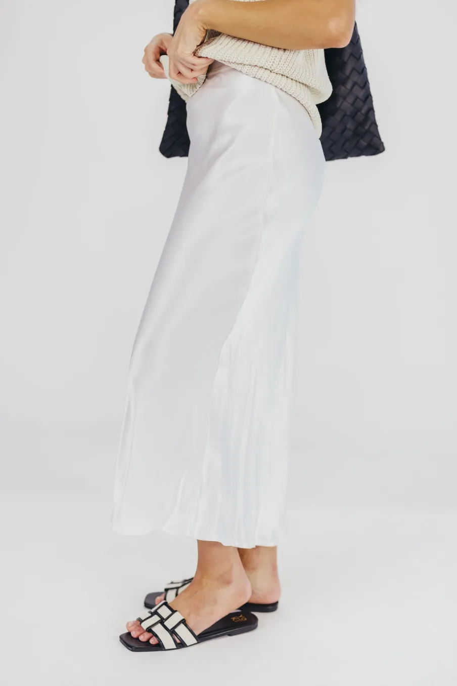 Sale Worth Collective Kimberley Satin Long Midi Skirt in Champagne