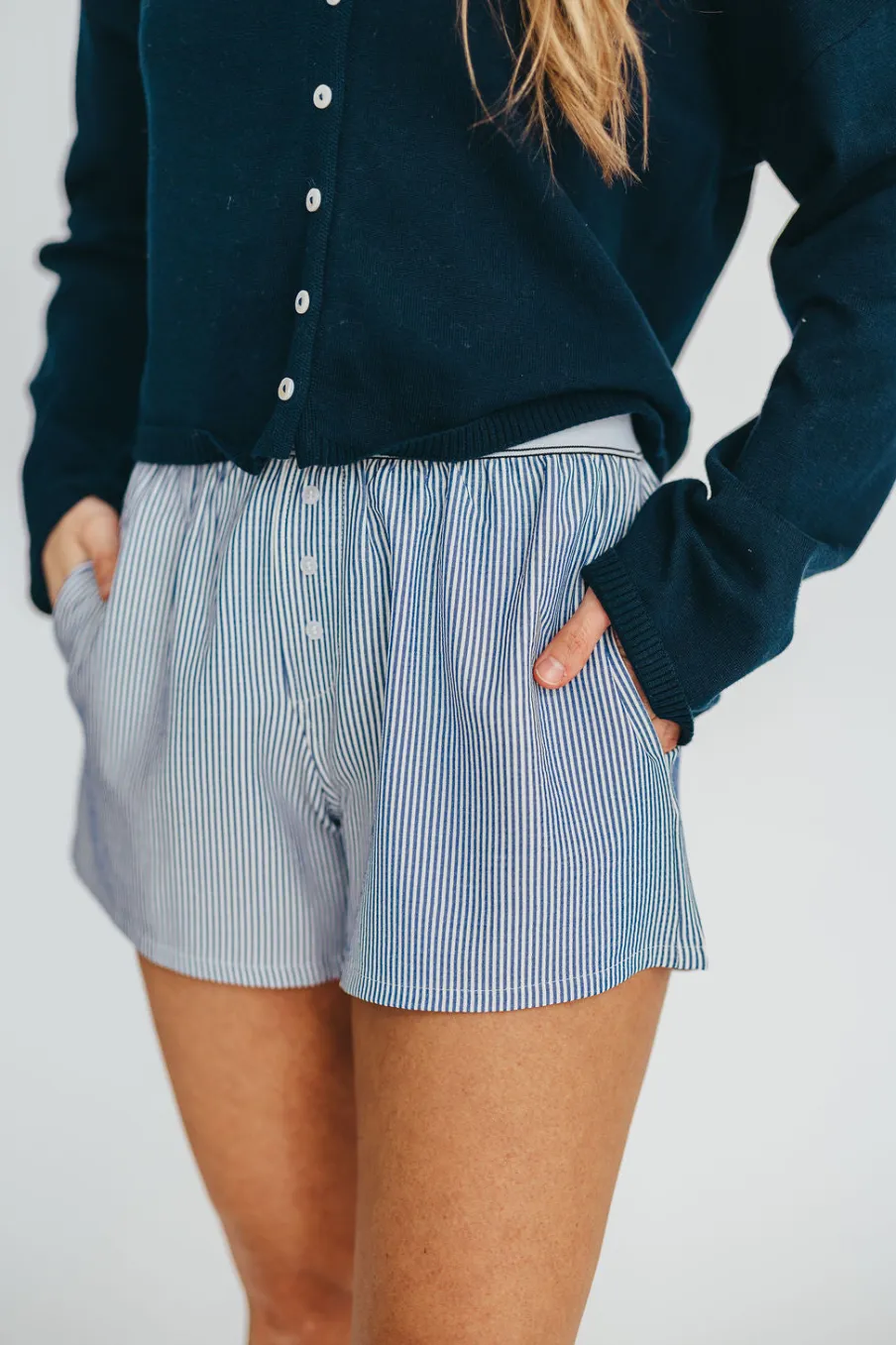 Discount Worth Collective Kya Striped Boxer Short in Ivory/Blue