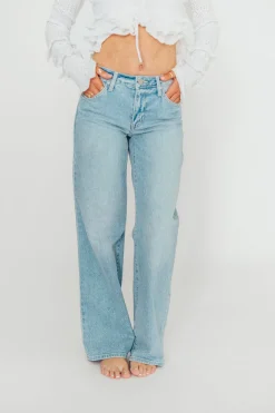 Fashion Worth Collective Laurel Wide Leg Jean in Light Denim