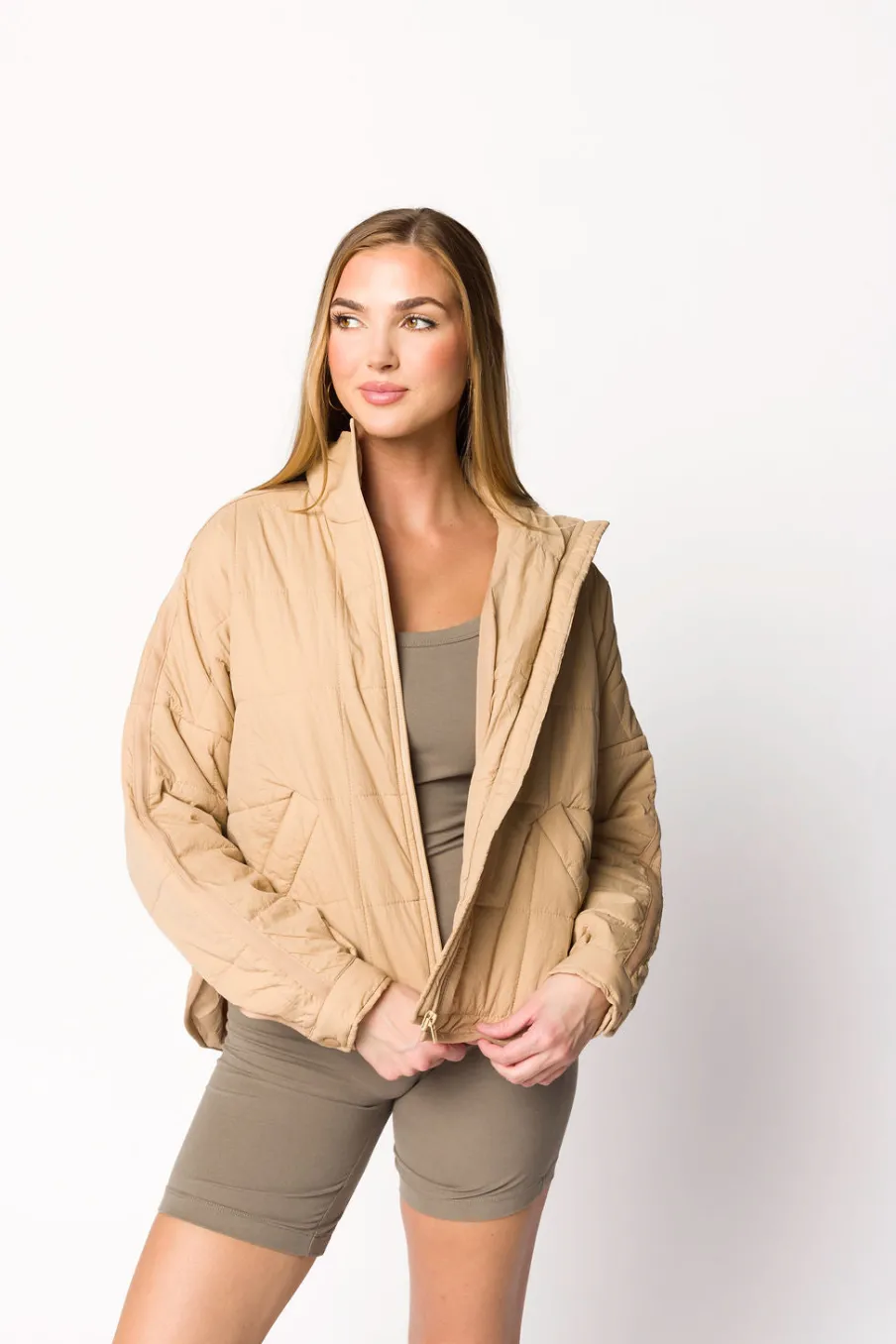 Discount Worth Collective Layla Puffer Jacket in Oat