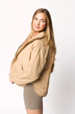 Discount Worth Collective Layla Puffer Jacket in Oat