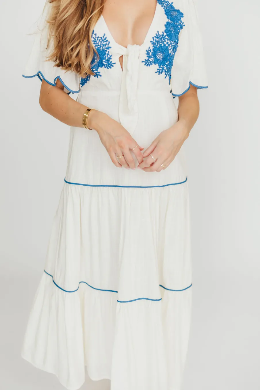 Hot Worth Collective Lena Embroidered Tiered Midi Dress in Off-White/Blue