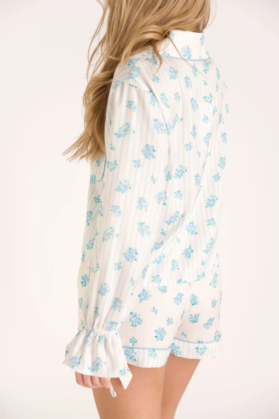 Outlet Worth Collective Lottie Satin Pajama Set in White/Blue Floral and Stripes