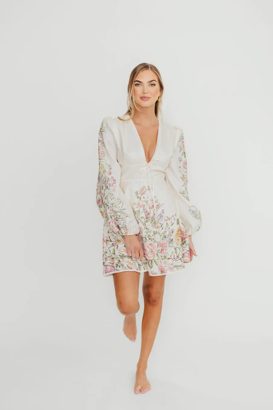 Outlet Worth Collective Luciana Long Sleeve Mini Dress in Cream Floral