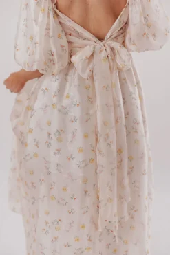 Hot Worth Collective Melody Maxi Dress with Pleats and Bow Detail in Yellow Rose Floral - B