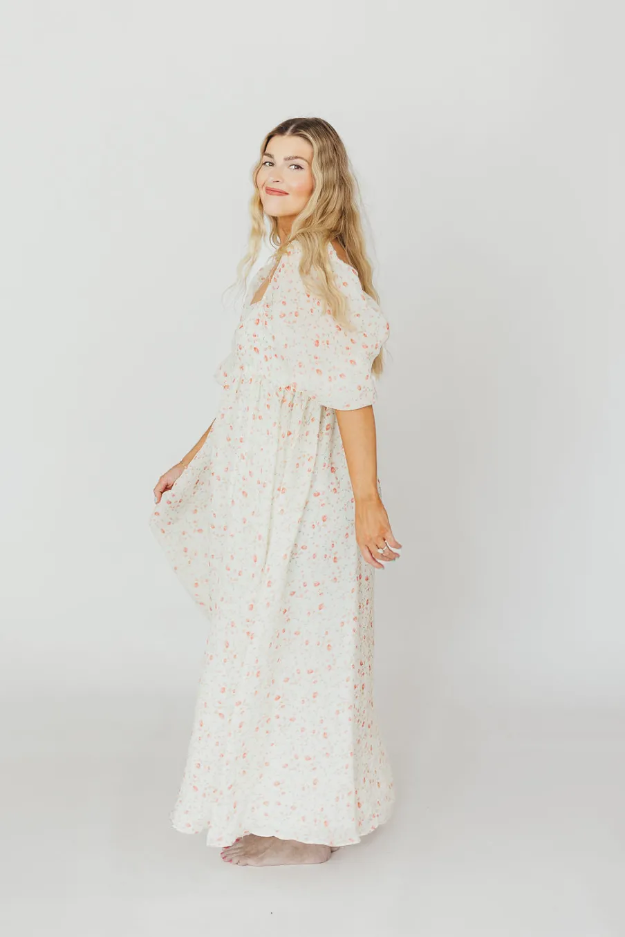 Fashion Worth Collective Mona Maxi Dress with Smocking in Ivory Floral - Bump Friendly & Inclus