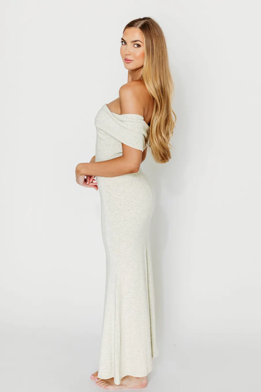 Fashion Worth Collective Monroe Maxi Dress in Heather Grey- Bump Friendly