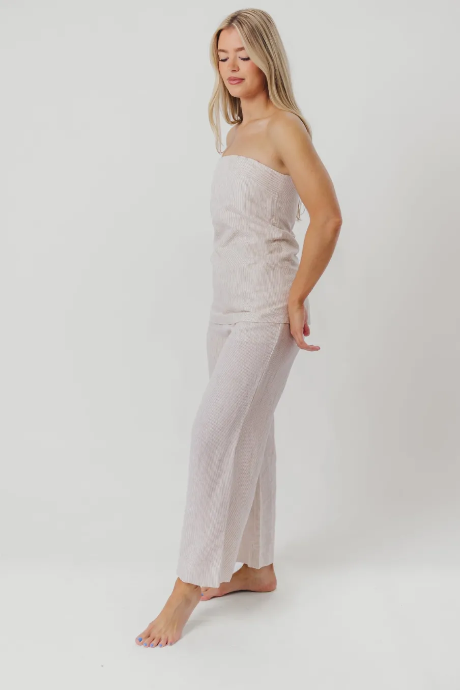 Outlet Worth Collective Myrna Linen Top in Khaki