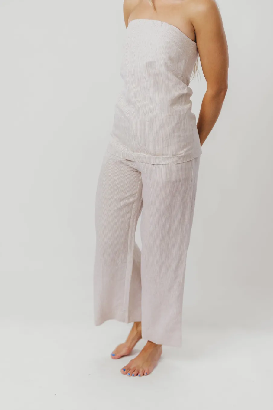 Outlet Worth Collective Myrna Linen Top in Khaki
