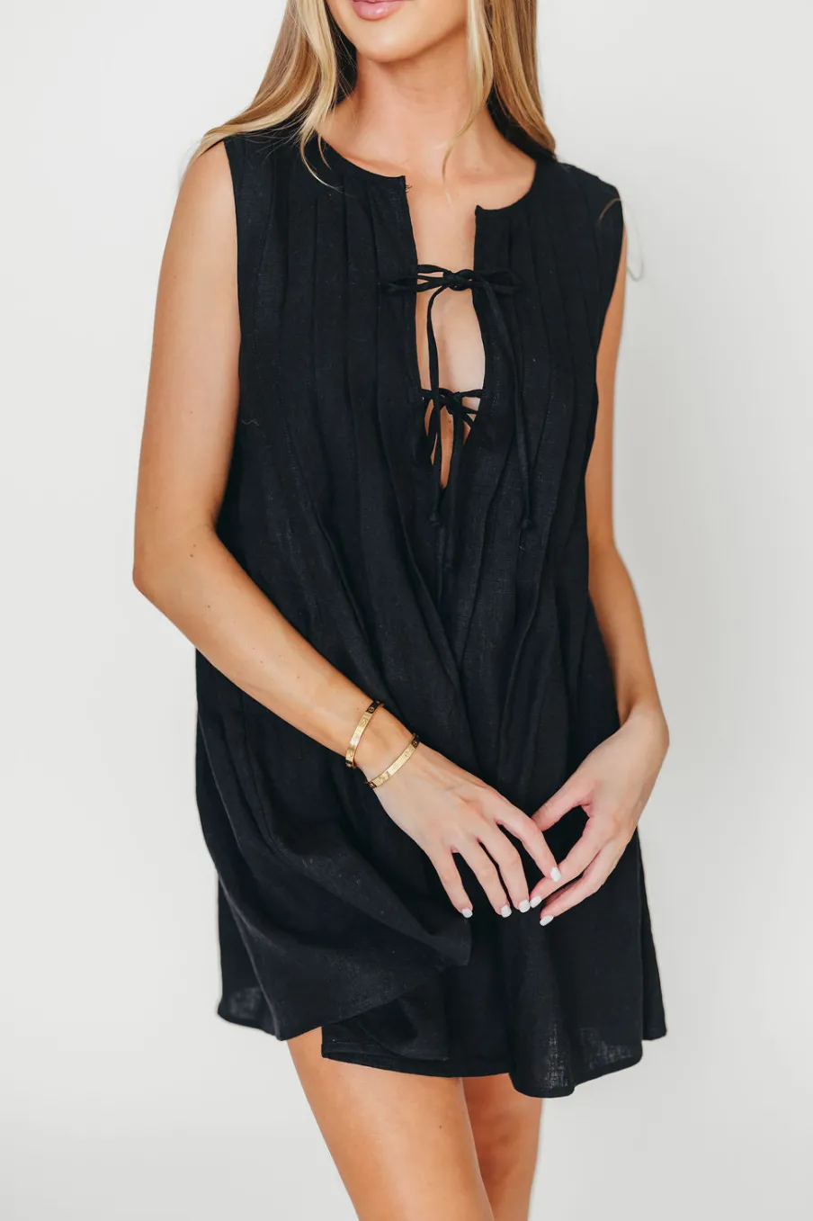 Discount Worth Collective Nessa Tie Mini Dress Woven in Black 100% Linen