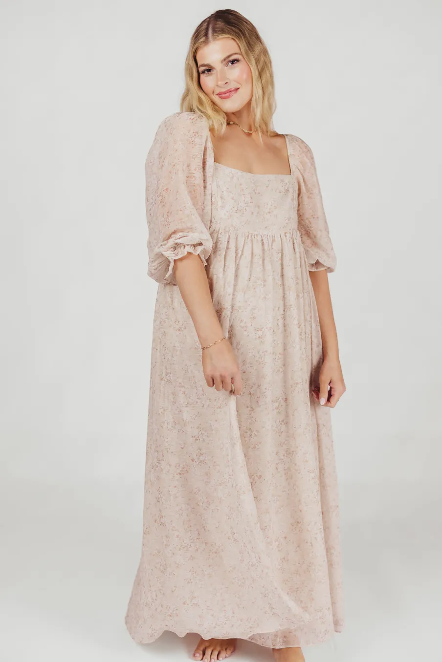 Online Worth Collective *New* Mona Maxi Dress with Smocking in Beige Floral - Bump Friendly &