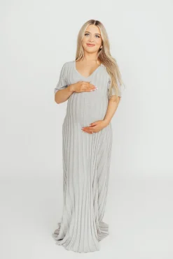 Best Worth Collective Oakley Ribbed Maxi Dress in Heather Grey -Bump Friendly