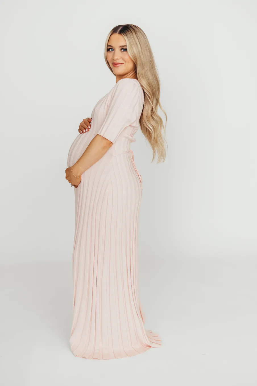Fashion Worth Collective Oakley Ribbed Maxi Dress in Light Pink - Bump Friendly