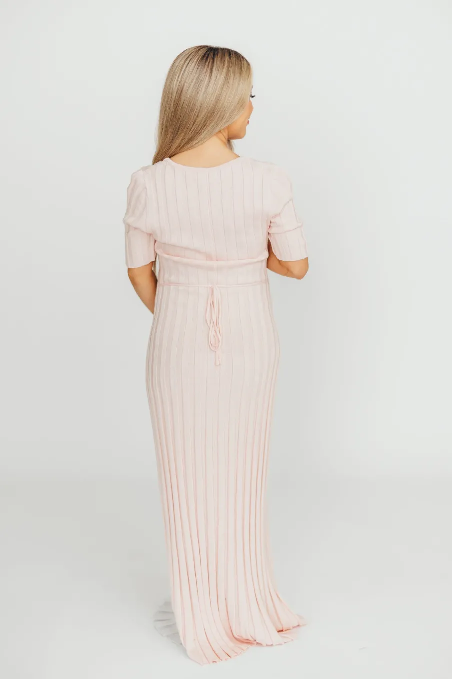Fashion Worth Collective Oakley Ribbed Maxi Dress in Light Pink - Bump Friendly