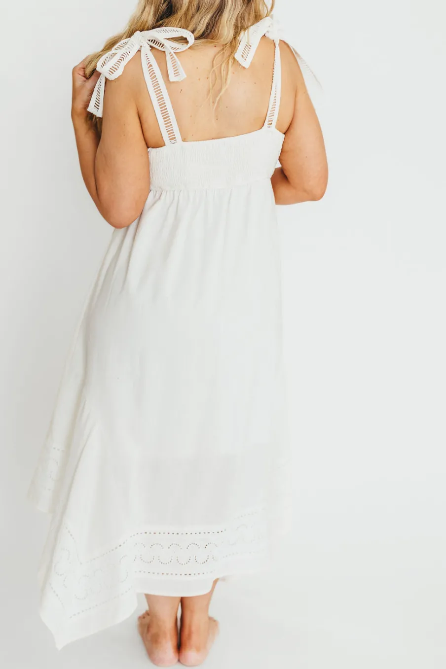 Best Worth Collective Palmer Asymmetrical Hem Midi Dress in White