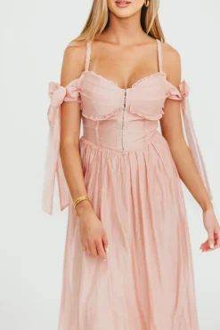 Hot Worth Collective Paulina Sleeveless Sweetheart Midi Dress in Vintage Rose