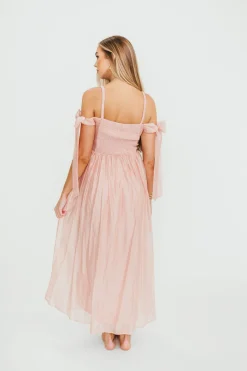 Hot Worth Collective Paulina Sleeveless Sweetheart Midi Dress in Vintage Rose