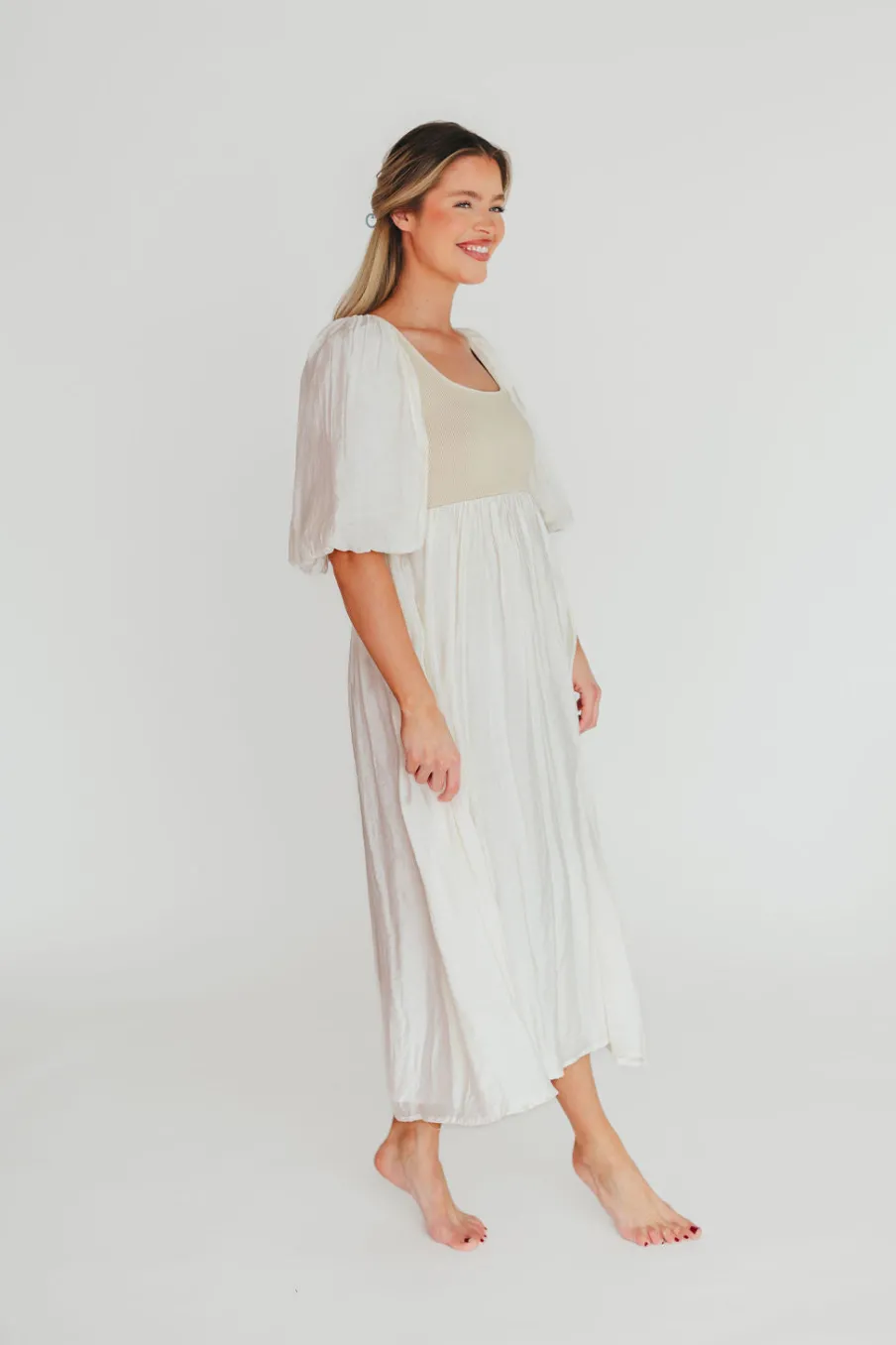 Best Worth Collective Raina Combination Midi Dress with Puff Sleeves in Natural - Bump Frien
