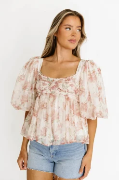 Outlet Worth Collective Saint Malo Floral Smocked Top in Peach