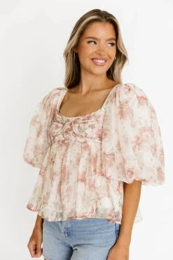 Outlet Worth Collective Saint Malo Floral Smocked Top in Peach