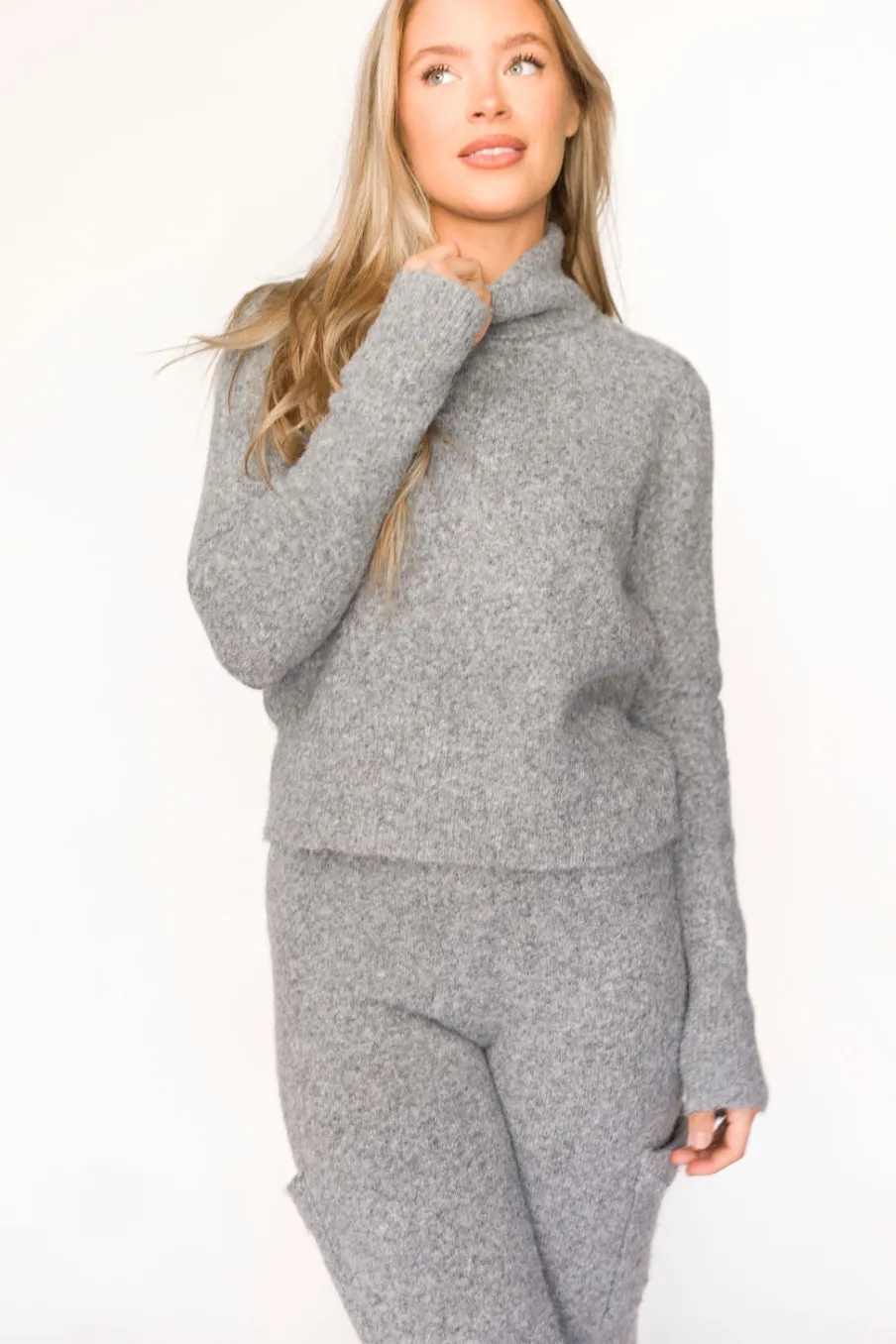 Best Worth Collective Shae Sweater Top and Pants Set in Heather Grey