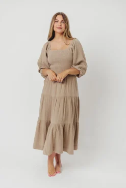 Best Worth Collective Taylor Cotton Smocked Midi Dress with Tiered Skirt in Pumice - Inclusi