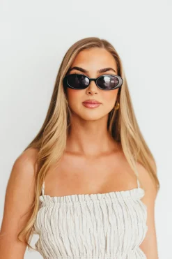 Best Worth Collective The Carter Sunglasses in Black
