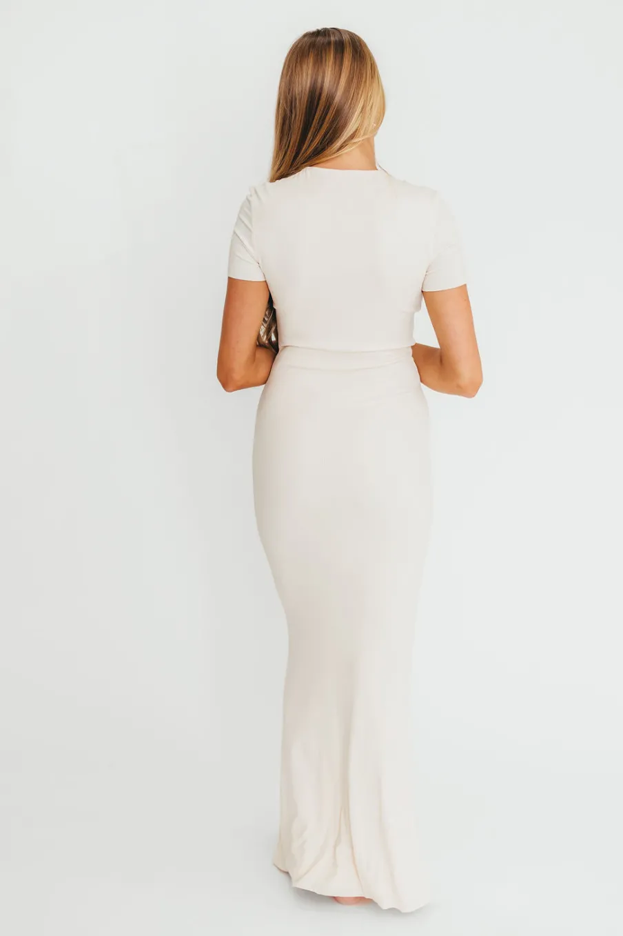 Online Worth Collective The Charlie Ribbed Maxi Dress in Light Peach - Bump Friendly