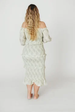 Outlet Worth Collective The Chloe Midi Dress in Sage - Bump Friendly